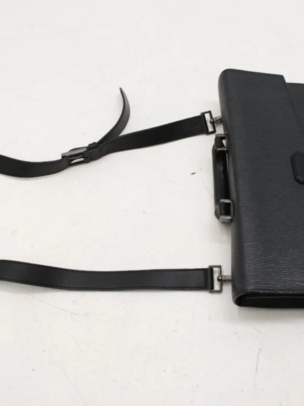 Salvatore Ferragamo Leather Gancini Briefcase - Black